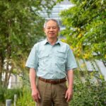 Photo of Yongxian Qian.